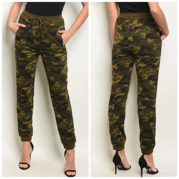 π₯°LAST 1! Camo! Elastic Waist Tie Pocket Joggers! - Picture 6 of 6